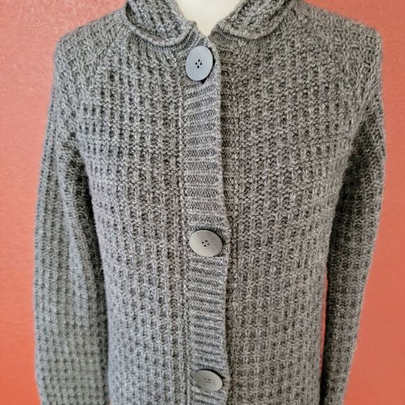 Gray Knit Button-Up Women's Coat - Picture 5 of 11